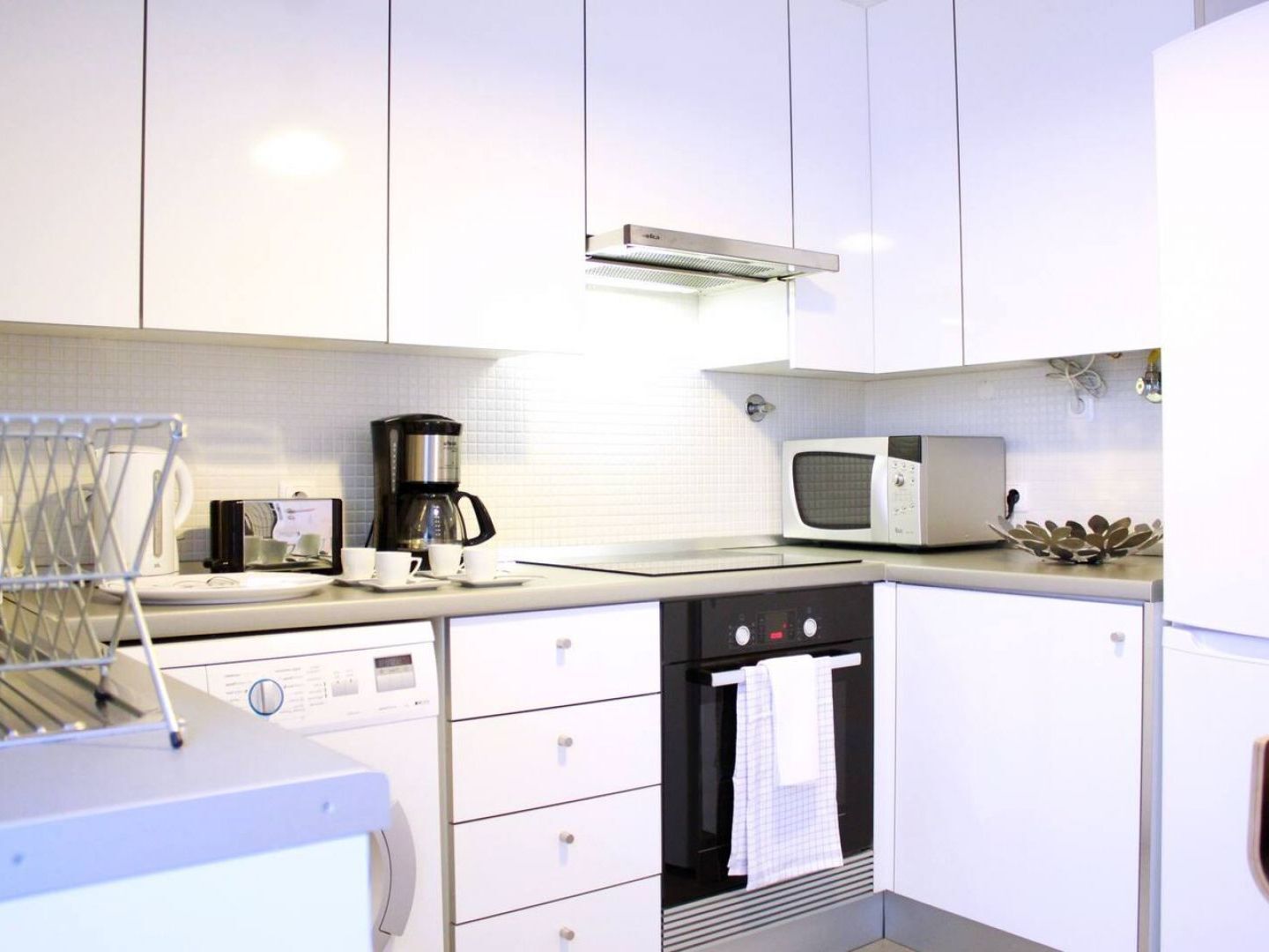 Joivy Modern 1-Bed Apt With Terrace, Moments From Sao Bento Palace Lisboa Eksteriør bilde
