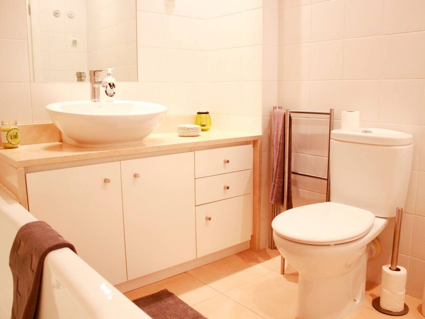 Joivy Modern 1-Bed Apt With Terrace, Moments From Sao Bento Palace Lisboa Eksteriør bilde